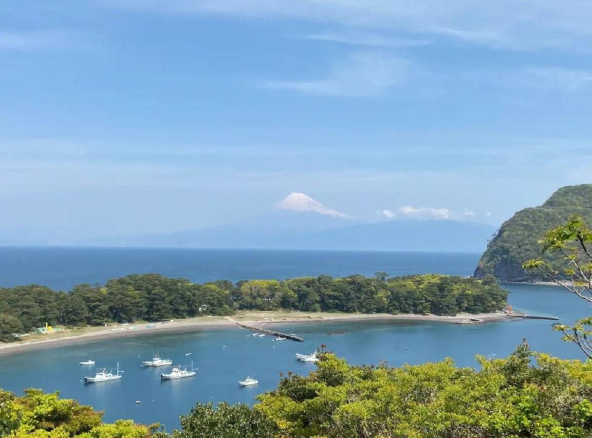 遙かな亭 Villa Numazu Bagian luar foto
