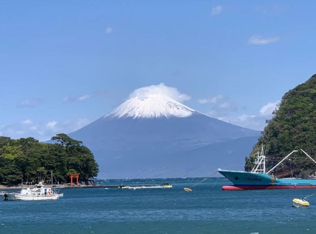 遙かな亭 Villa Numazu Bagian luar foto